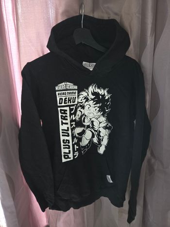 Sweat a capuche my hero academia noir