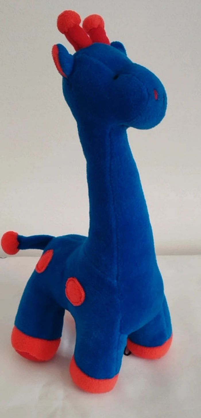 Peluche  girafe bleu et rouge 31cm CP international - photo numéro 6