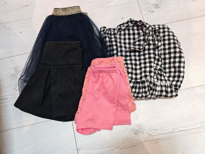 Vêtements 4 ans - photo numéro 3