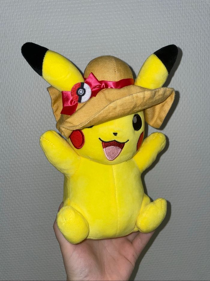 Peluche Pokémon pikachu