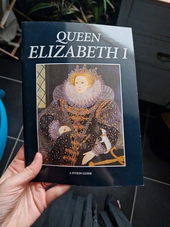 Guide Queen Elizabeth 1st en anglais