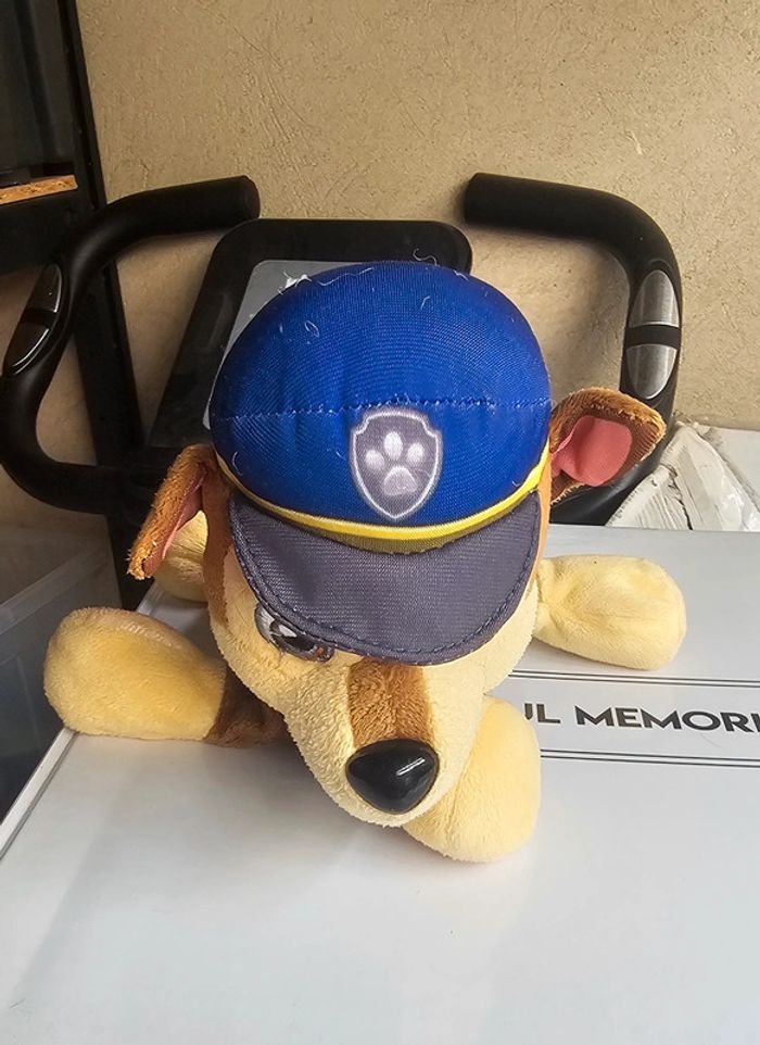 🪷petite peluche chase pat patrouille - photo numéro 2