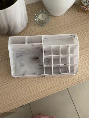 Rangement maquillage