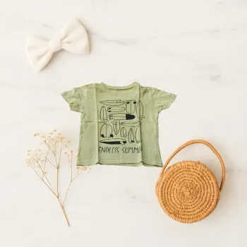 T-shirt jaune "Endless Summer" 🌊 110/116 (5-6 ans)