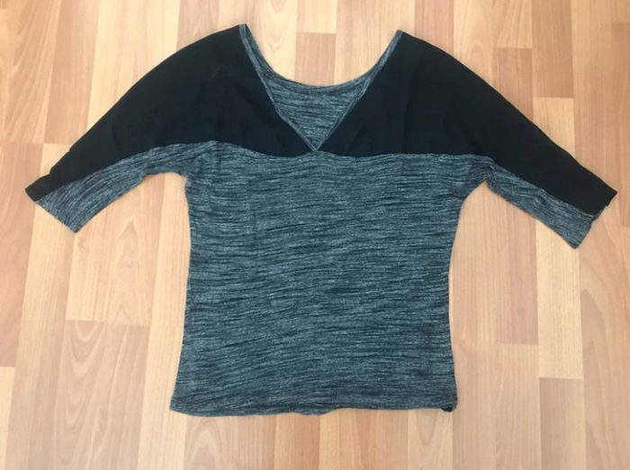 Haut manches 3/4 gris - photo numéro 2