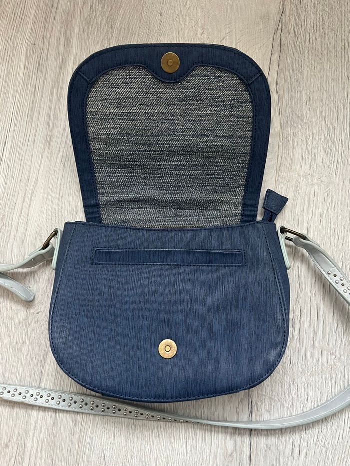 Sac bandoulière Desigual – Bleu marine à motifs fleuris - photo numéro 5