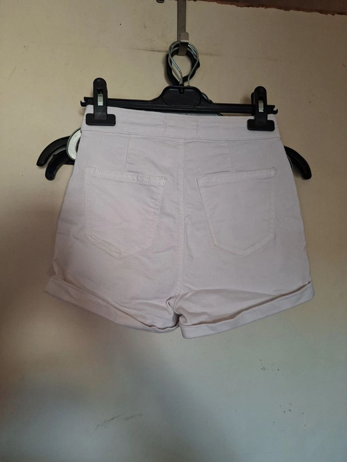Short taille haute 34 - photo numéro 2