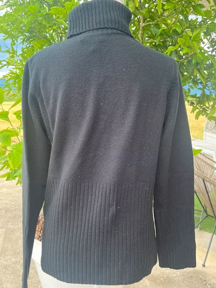 Pull col roulé - photo numéro 4