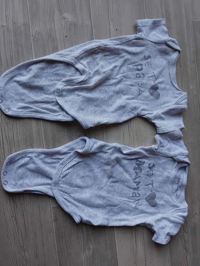 Lot 2 bodies