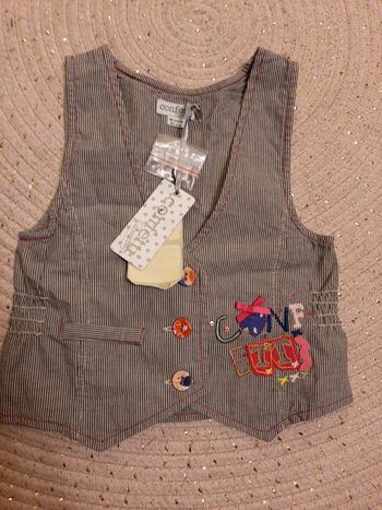 Gilet sans manches neuf Confetti pour Absorba 18 mois