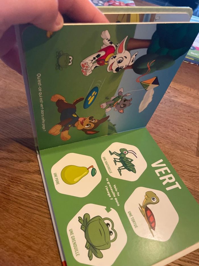 Livre cartonné Pat Patrouille L’imagier des tout petits Les couleurs Paw Patrol - photo numéro 8