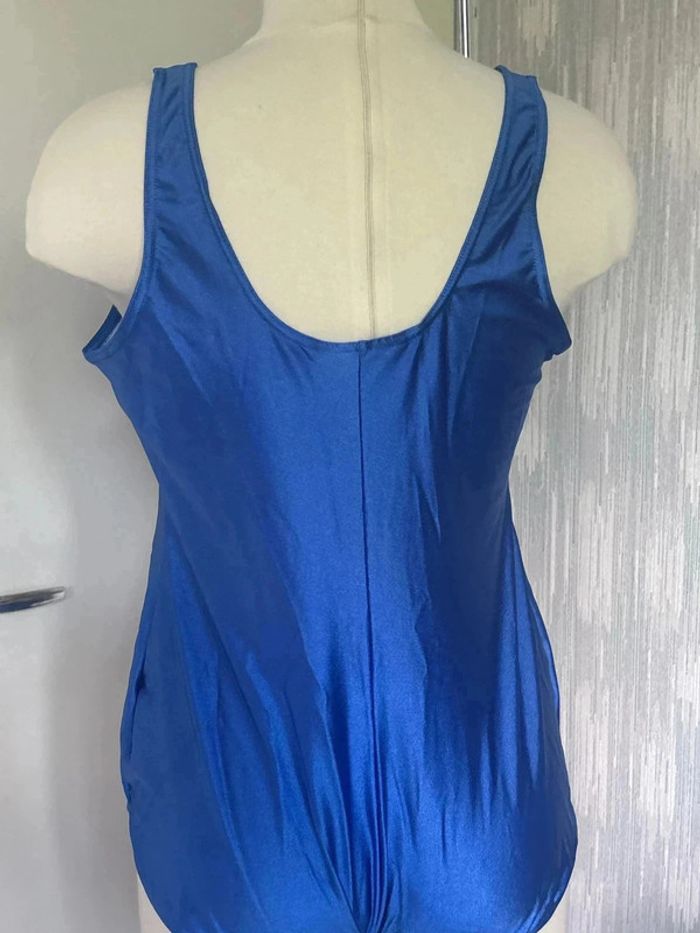 Maillot de bain 1 pièce taille 52 marque daxon• - photo numéro 4