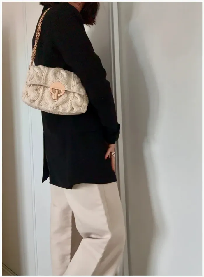 Sac Moon Vanessa Bruno blanc écru en laine - très bon état - photo numéro 2