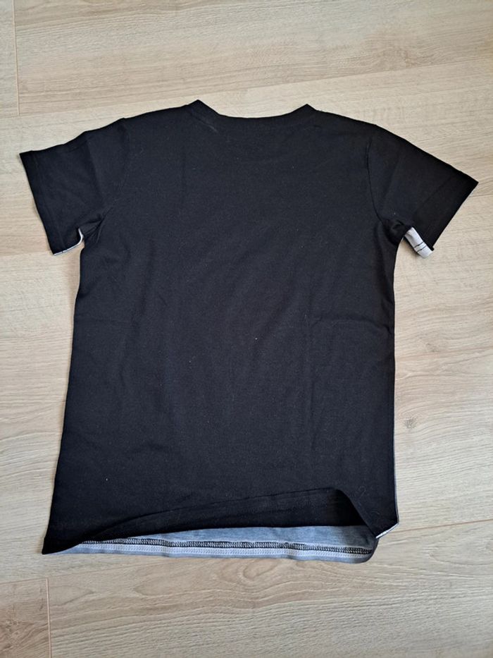 T-shirt 10/12 ans - photo numéro 2