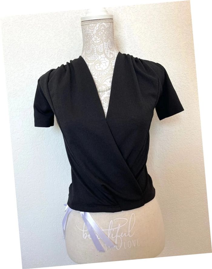 Haut cache cœur Zara