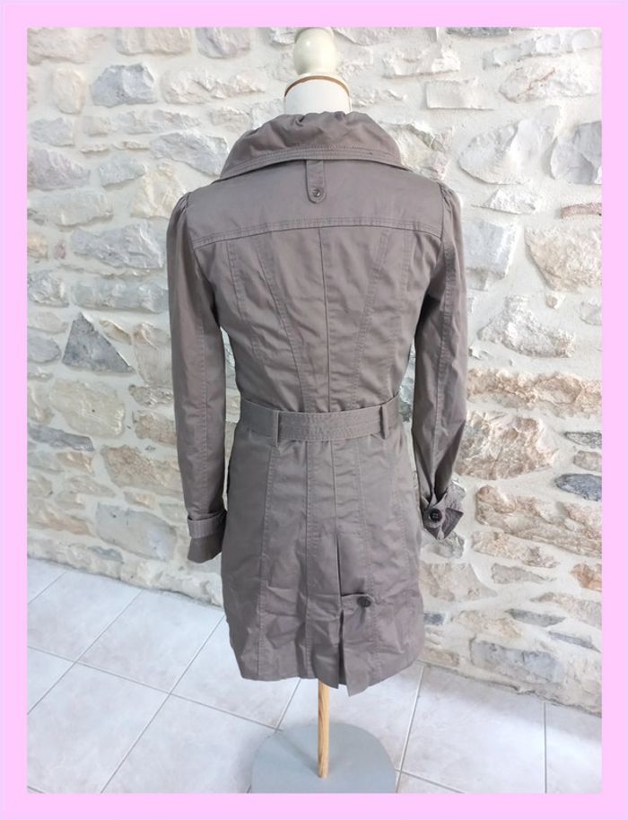 Trench-coat court Piazza Italia gris/taupe cintré - Taille S - Style chic décontracté - photo numéro 4