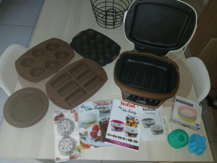 Cake factory + accessoires - photo numéro 2