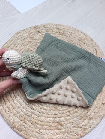 Doudou tortue personnalisé