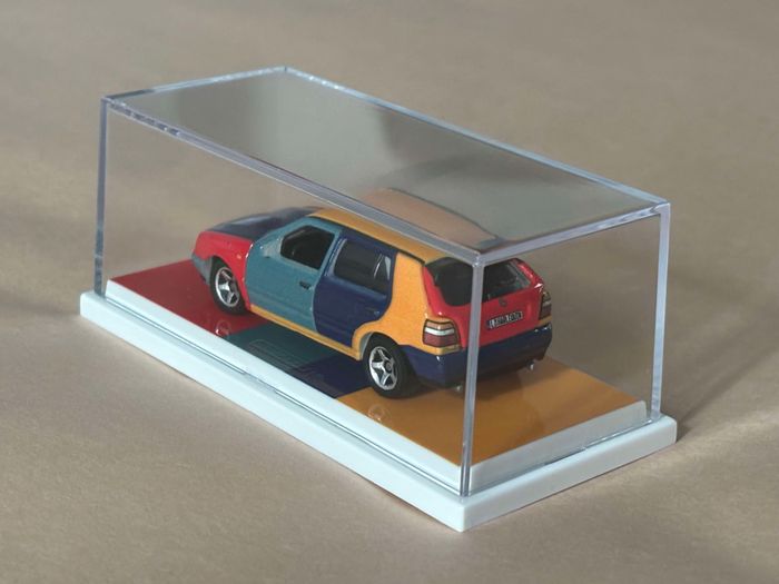 1995 Volkswagen Golf Harlequin - Matchbox Collectors 1:64 - photo numéro 2