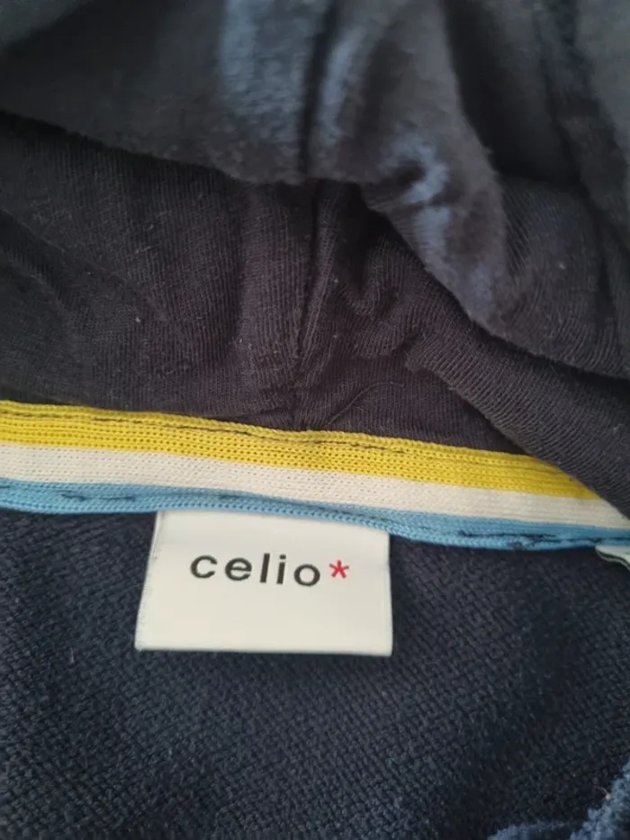 Sweat à capuche femme 🚺 36 - photo numéro 4
