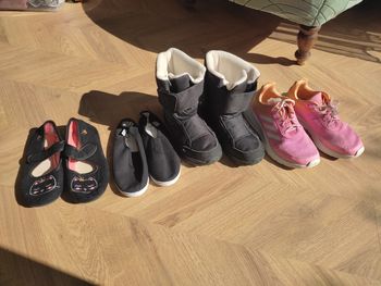 Lot de chaussures taille 35