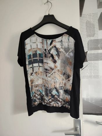 Tee-shirt sans marque taille 1