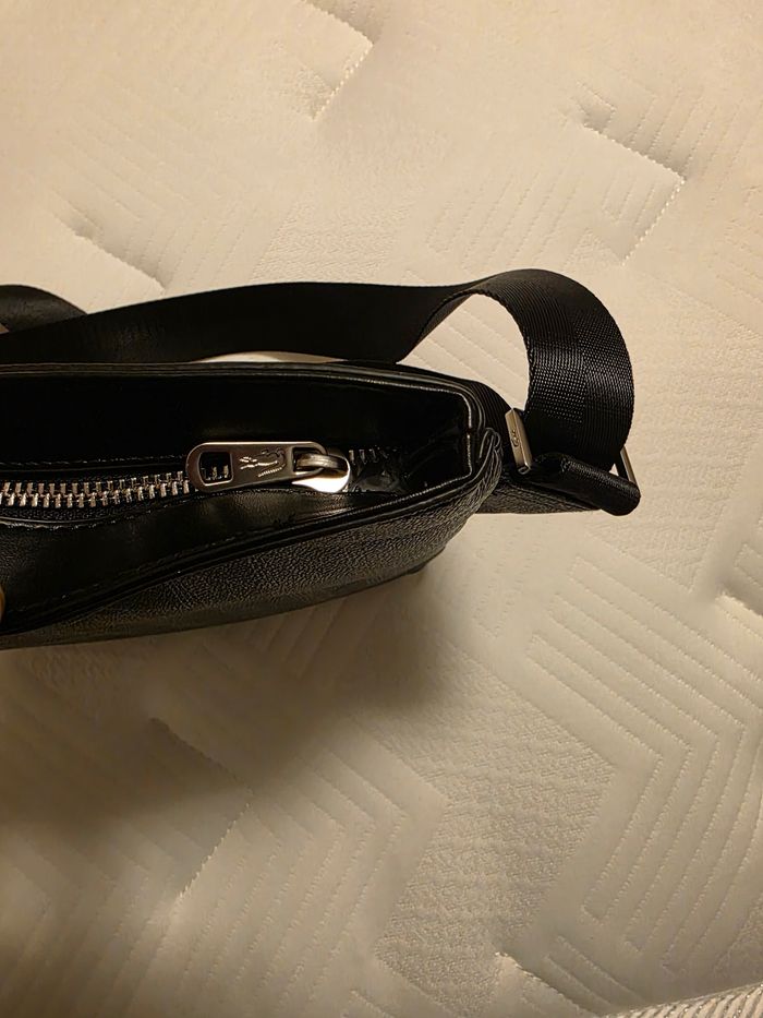 Sac à bandoulière Lacoste - photo numéro 6