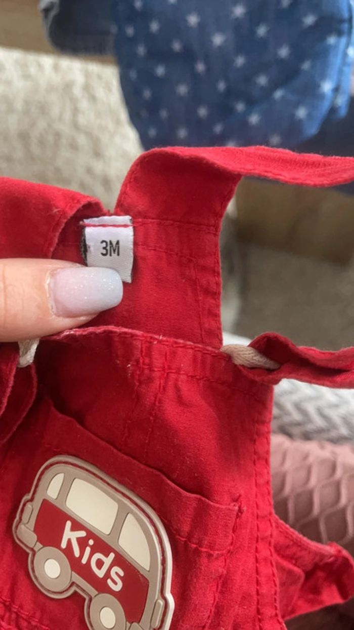 Salopettes 3 mois - photo numéro 2