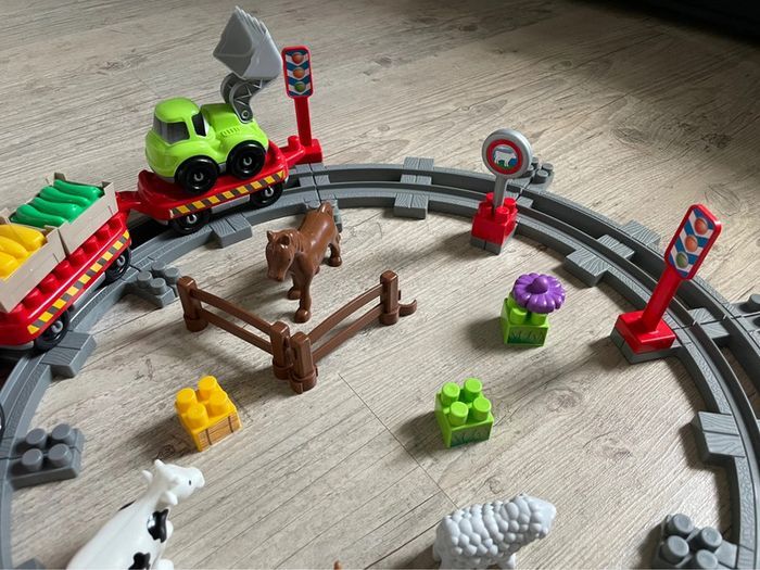 Circuit Train de Campagne Ecoiffier Abrick - photo numéro 4