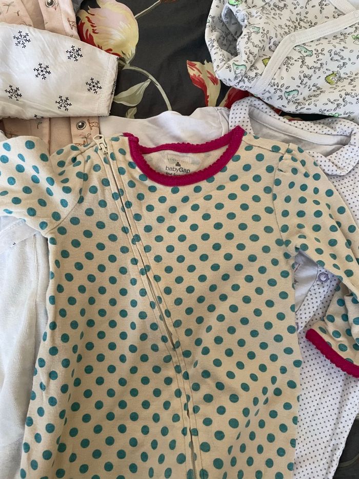 Lot pyjamas - photo numéro 2