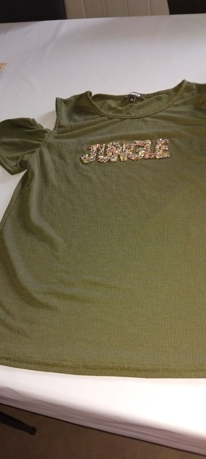 LOT DE 7 TEE-SHIRT taille S/M tbe - photo numéro 10