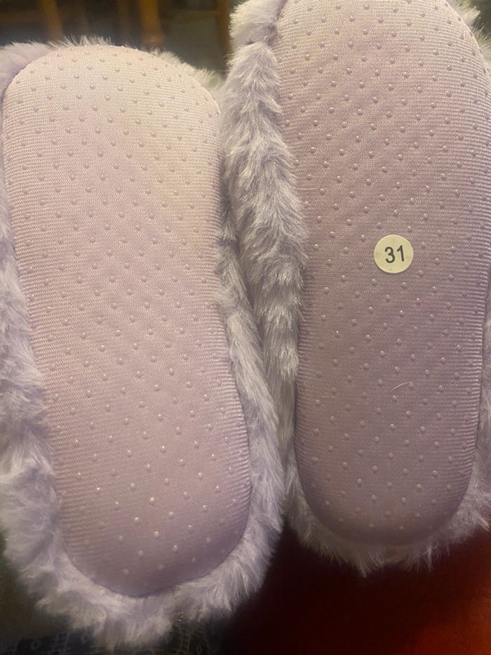 Chaussons neuf - photo numéro 2