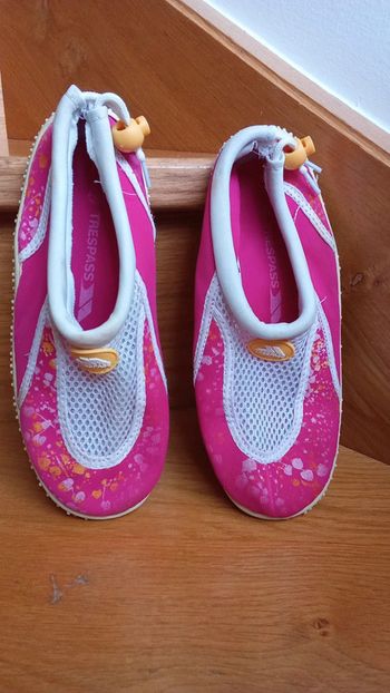 Chaussures d'eau Trespass taille 35