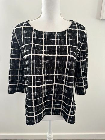 Blouse à carreaux manches courtes noire et blanche TU