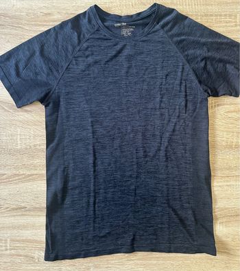 T-shirt gris noir sport