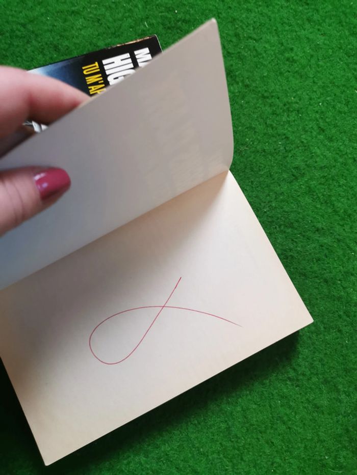 Lot de 2 livres de poche Mary Higgins Clark - photo numéro 4