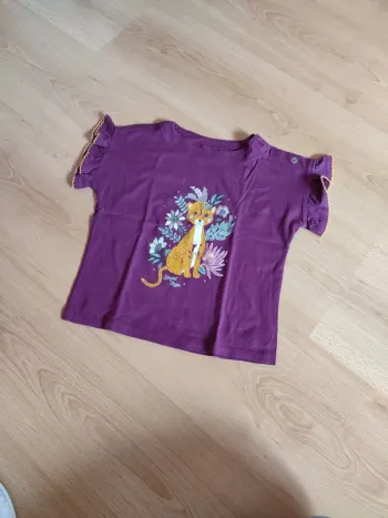 T-shirt