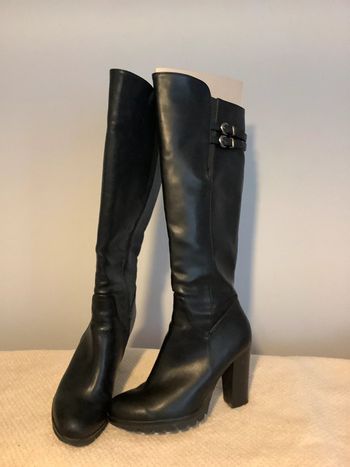 Bottes hautes noires à talons C'M Paris