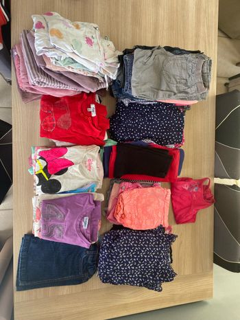 75 Vêtements filles 6 ans