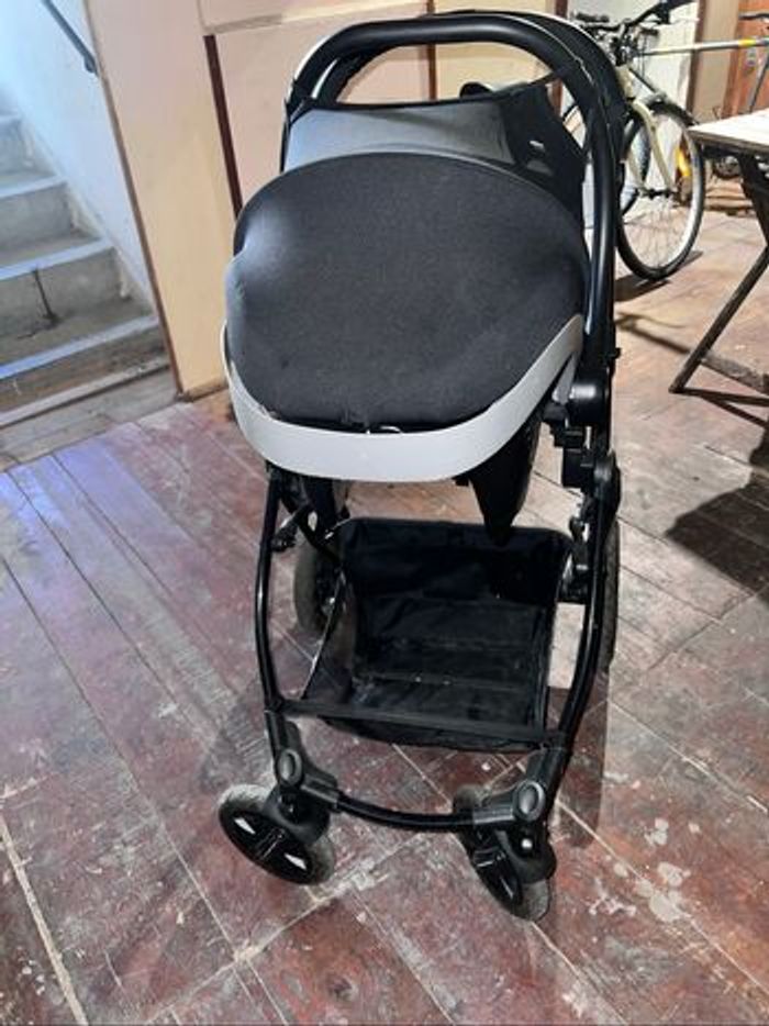 Poussette Kinderkraft MOOV 3 en 1 - photo numéro 2