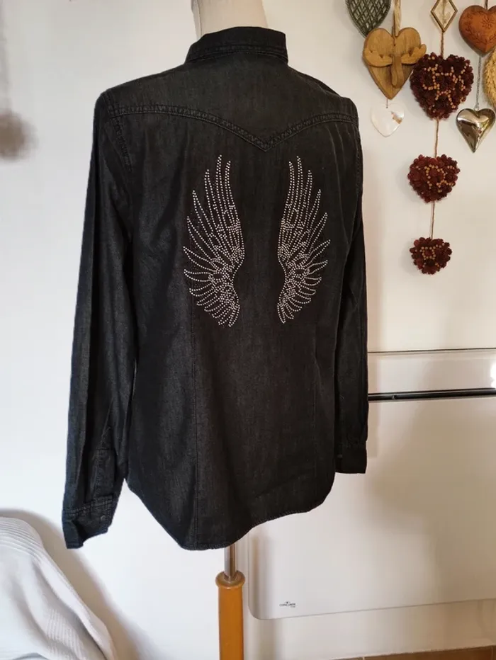 🪽dark angel 🌚 chemise en jean ailles cloutées dos
