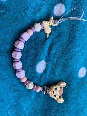 Attache tétine bambie