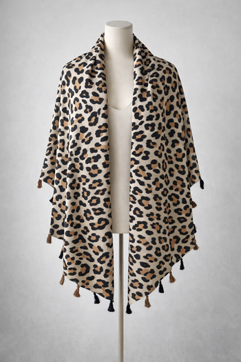 grand foulard ou paréo imprimé léopard 177 x 92 cm Neuf Belle matière