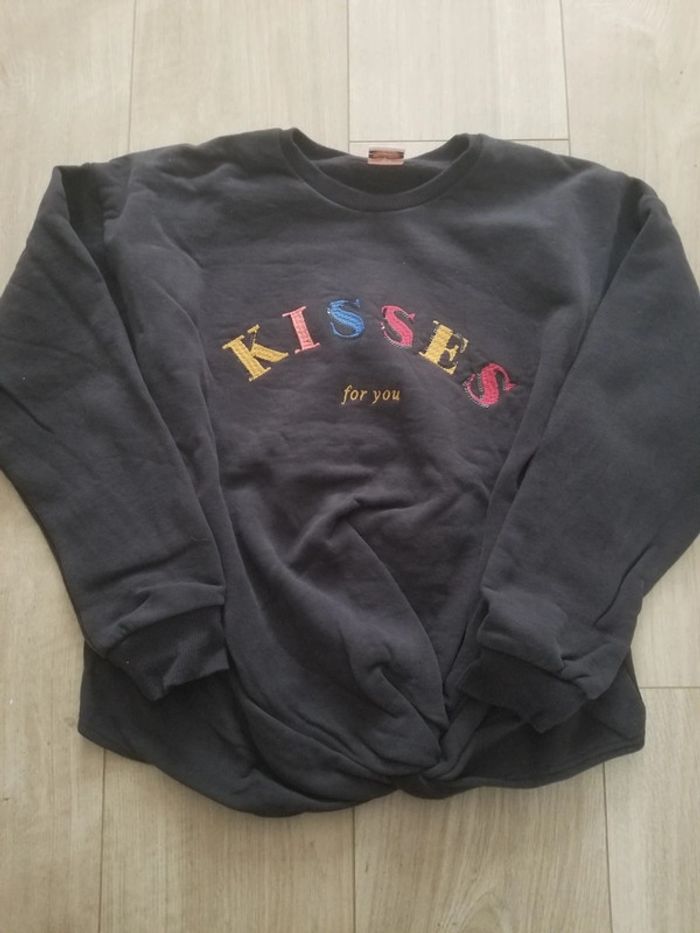 Pull tape à l'oeil 14 ans