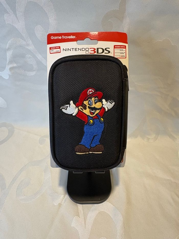 Housse de protection officielle Nintendo mario 3ds/dsi/ds lite noire - photo numéro 1