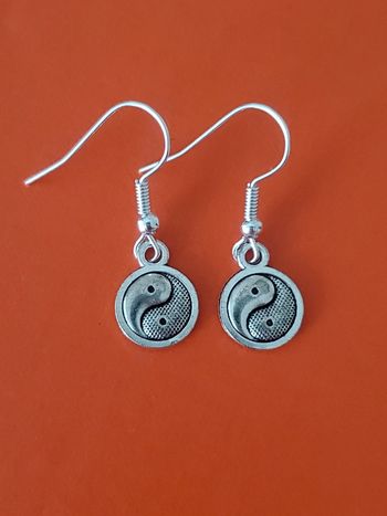 Boucles doreilles yin et yang