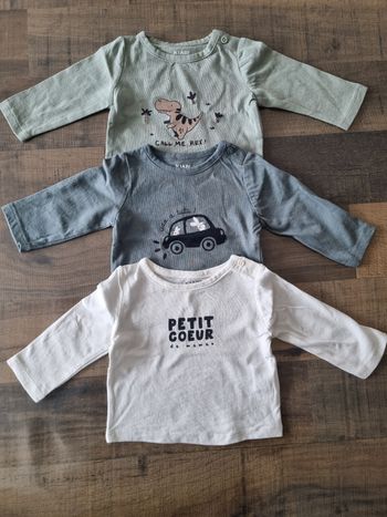 T-shirts manches longues 1 mois