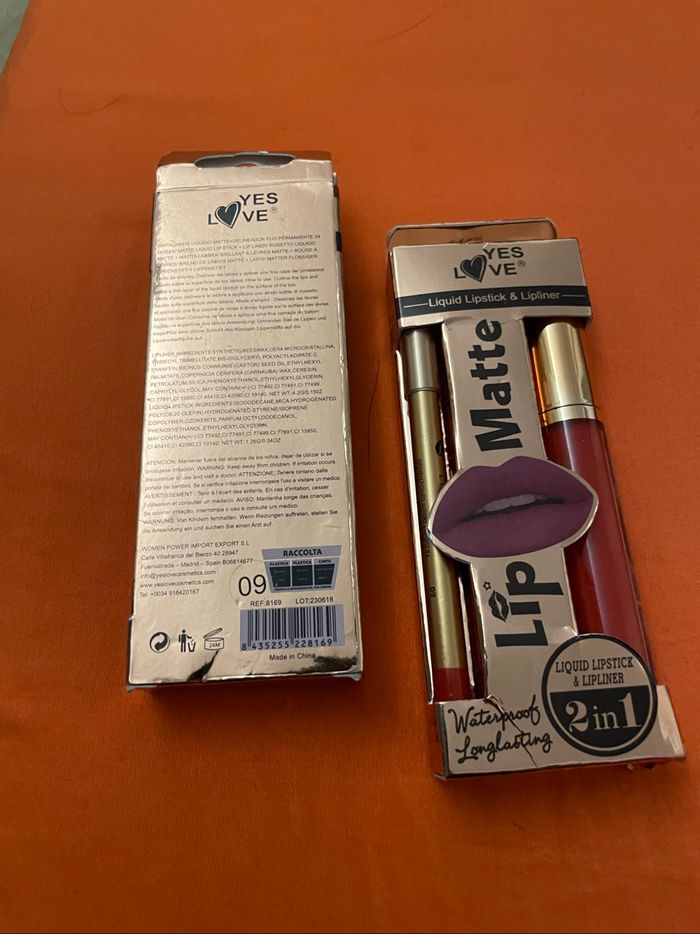 Lot de stylo et rouge à lèvre mat - photo numéro 3