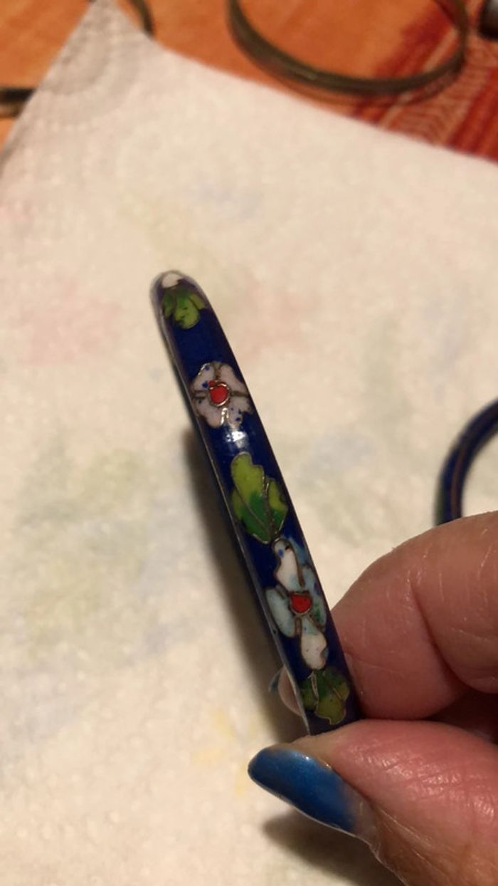 Lot de deux bracelets cloisonnés marine et fleuris - photo numéro 4