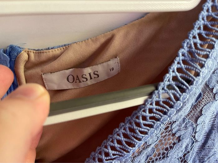 👗 Robe chic brodée Oasis bleue ciel - photo numéro 2